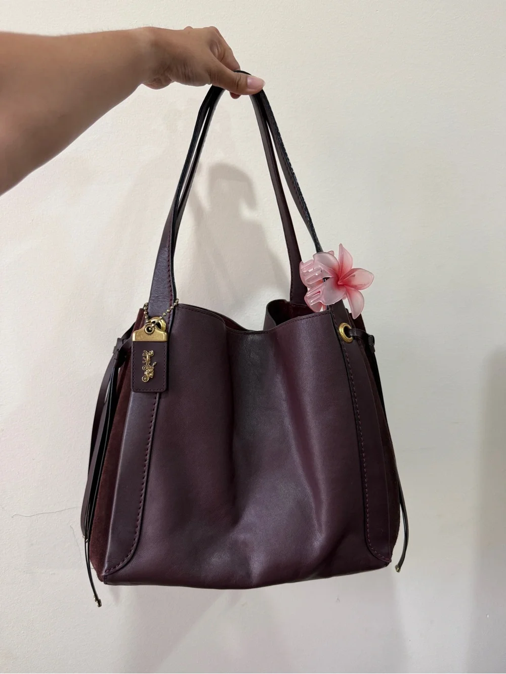Coach Oxblood 1941 Harmony Hobo